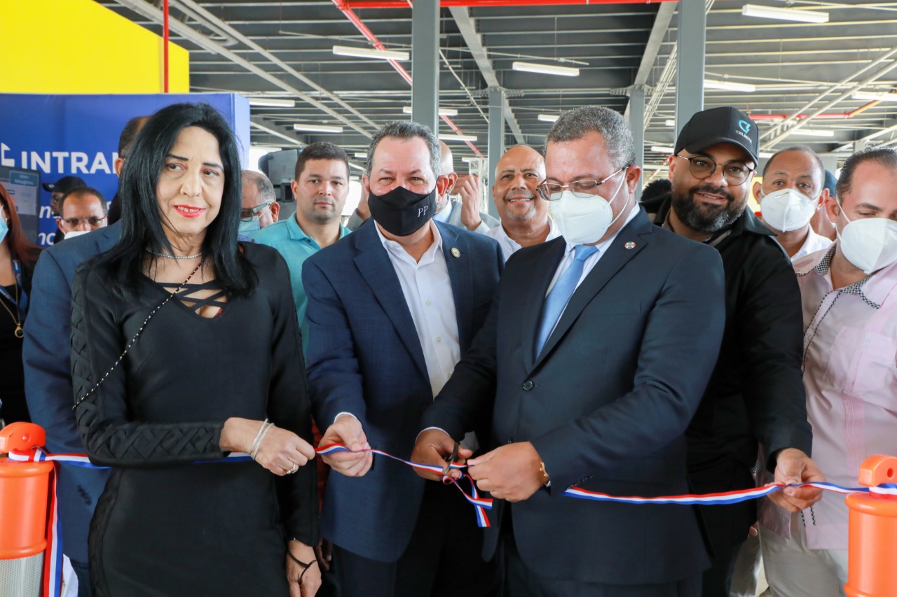 Porfirio Peralta: Promipyme financiará 40 mil motrocicletas eléctricas   a motoconchistas, deliverys y mensajeros